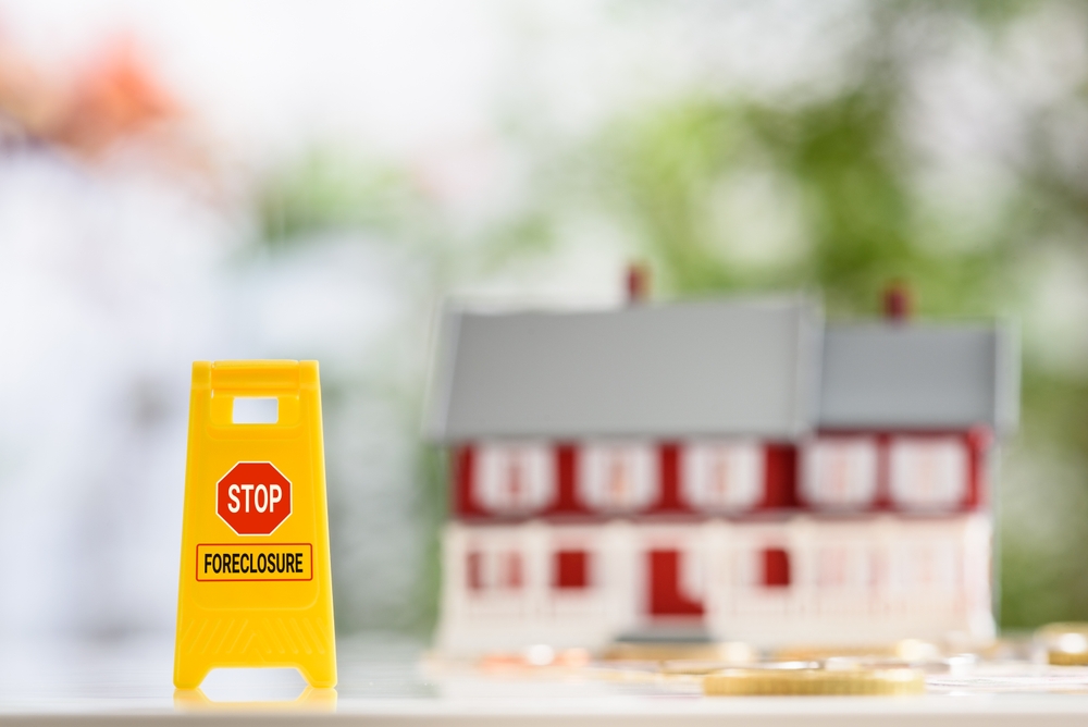 Can I Sell My House to Prevent Foreclosure